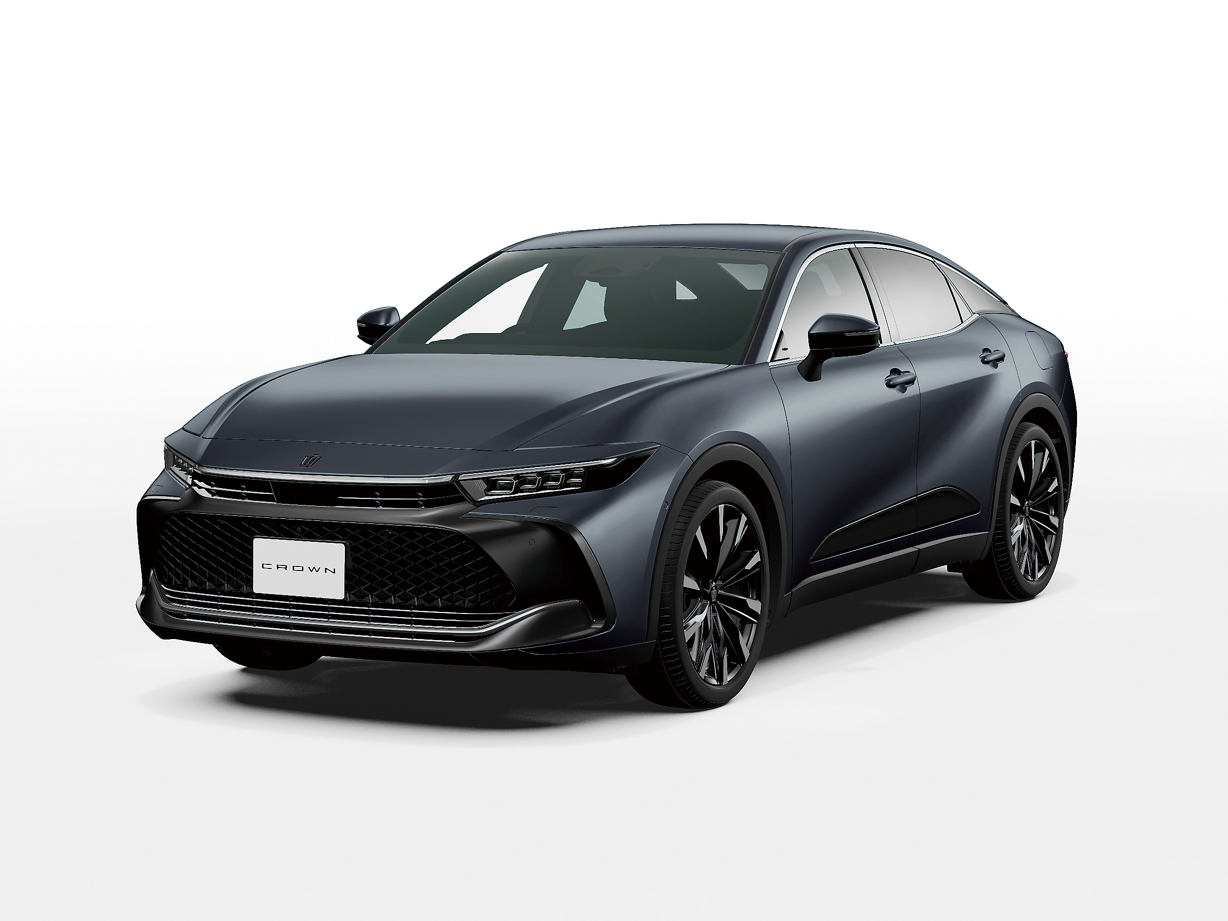 クラウンクロスオーバーの新車は熊本のガレージシステム!グレードごとの違いや魅力を徹底解説