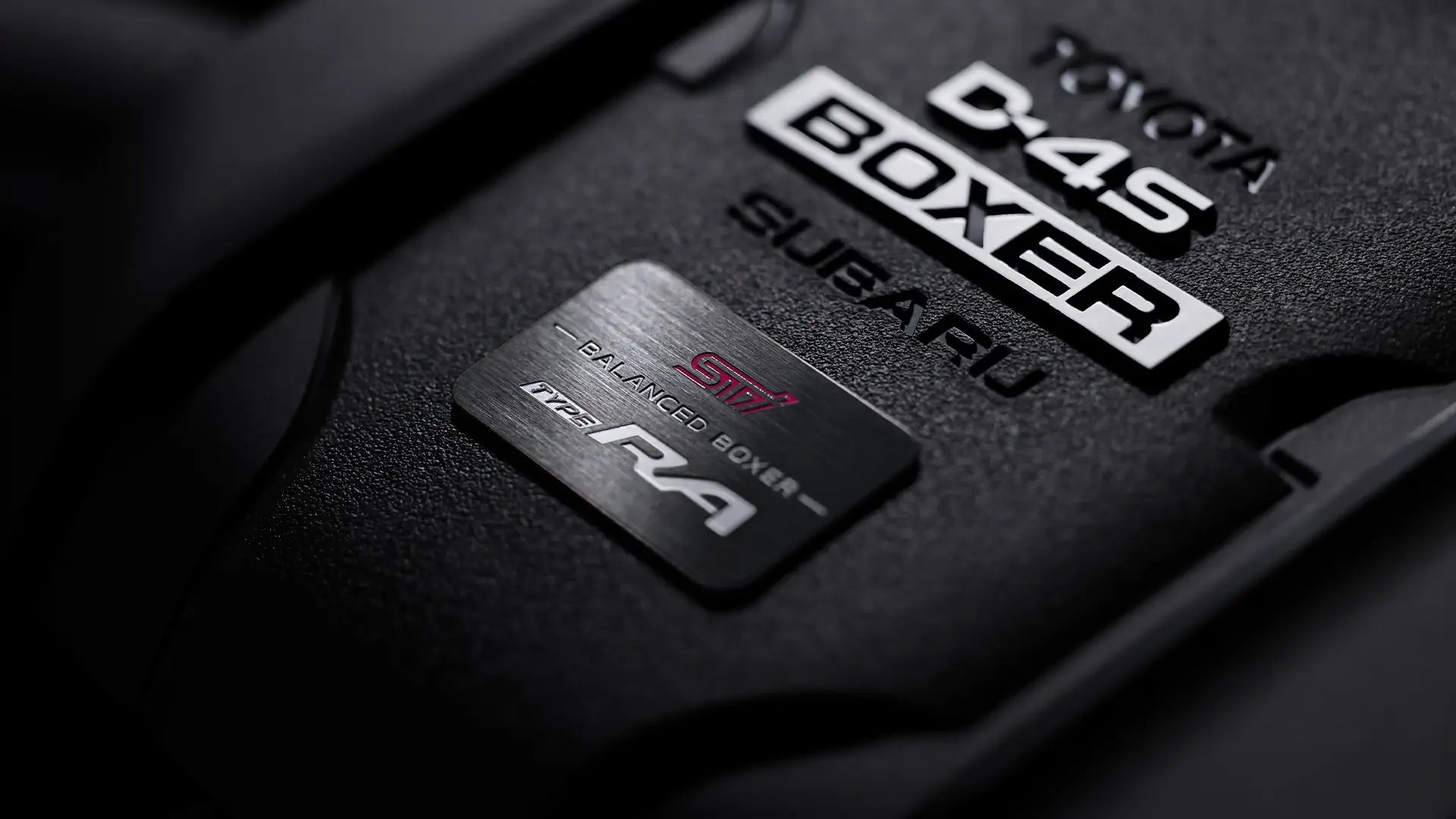 BRZ タイプRA専用のSTI &TYPE RAロゴ入り専用プレート